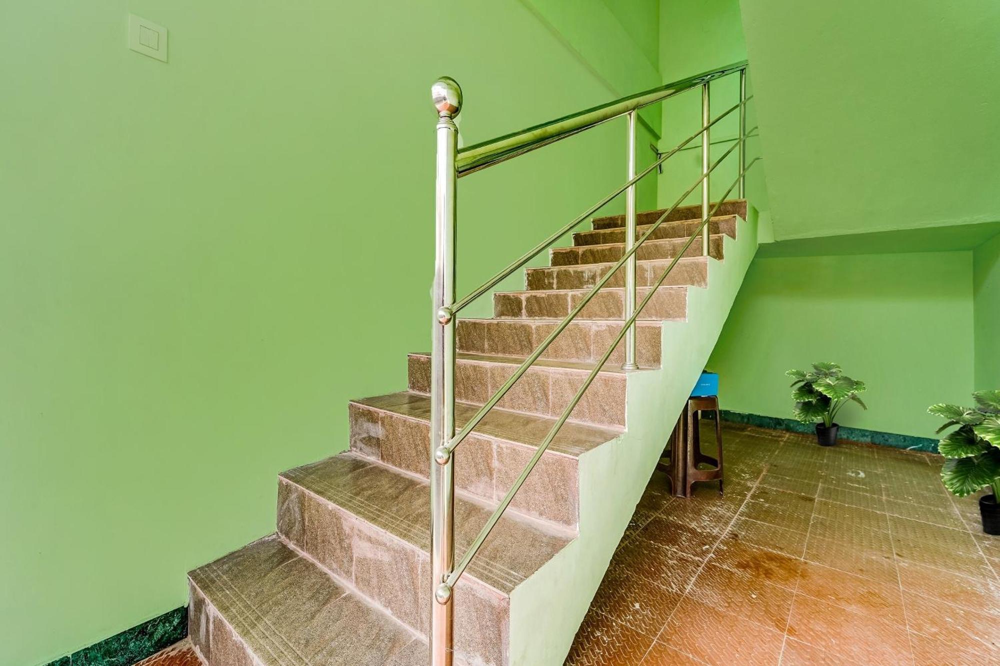 Hotel O Cruze Residency Coimbatore Exterior photo